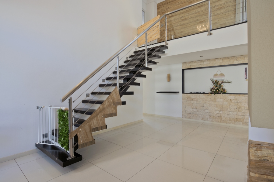 5 Bedroom Property for Sale in Big Bay Western Cape
